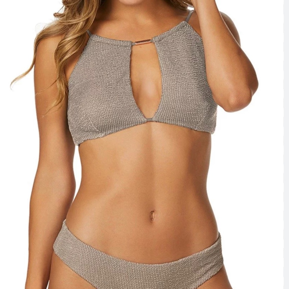 Radio Fiji "Manu" Bikini TOP in Driftwood